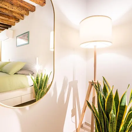 Appartement San Marco, Corte Privata, Nuovo, Adatto Per Coppia